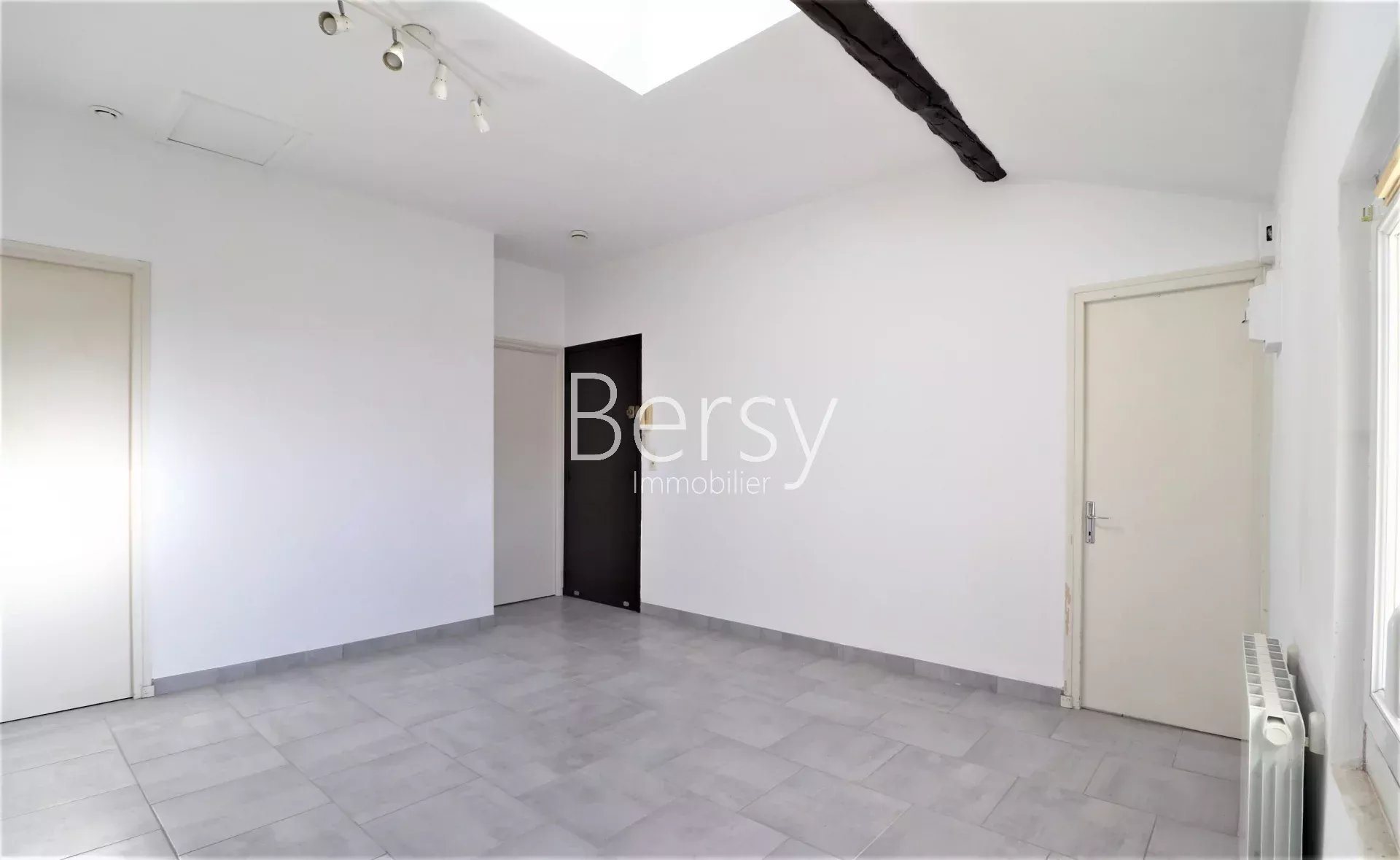 Appartement à louer, 34m², Caromb