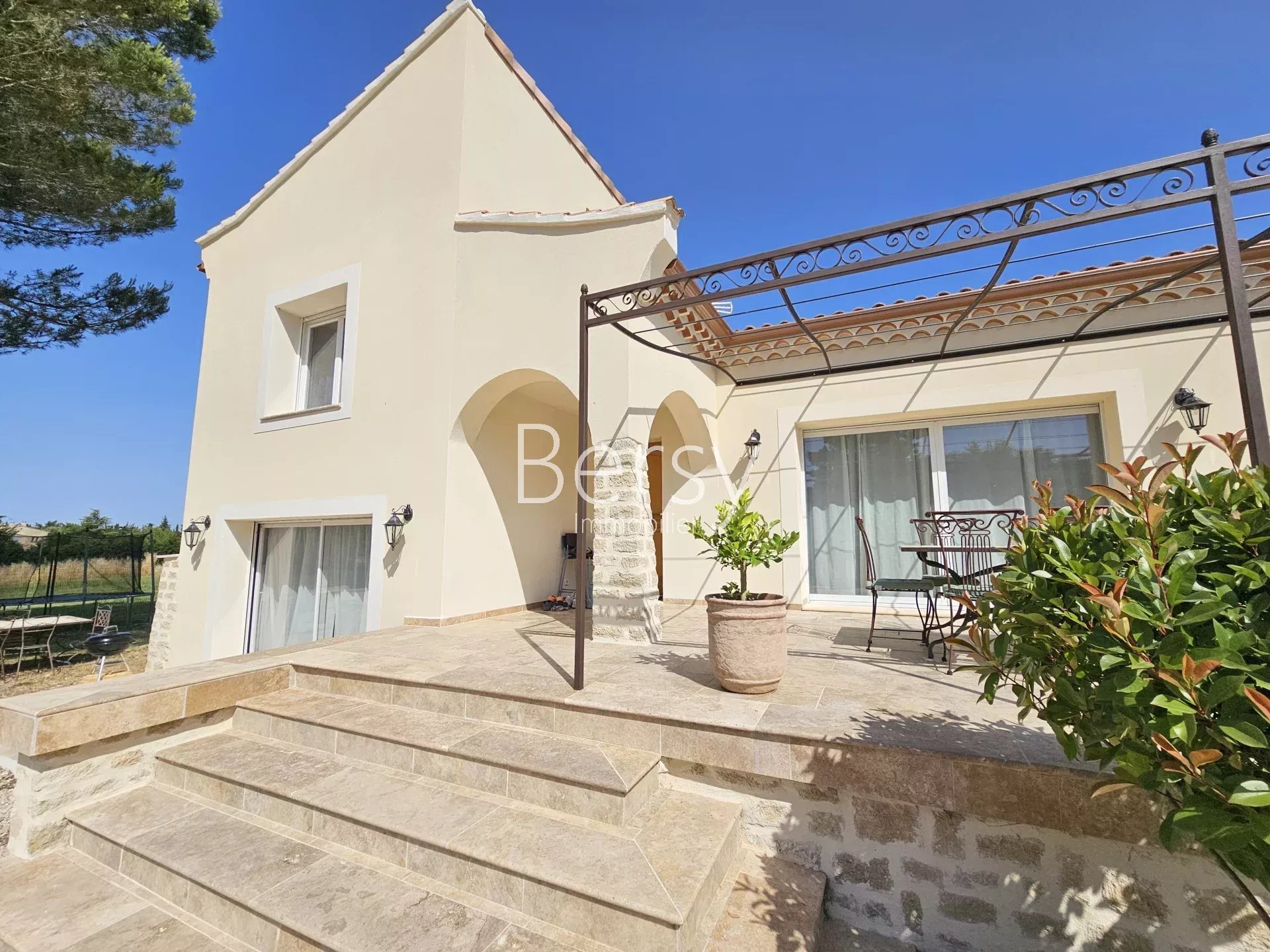 Maison à louer, 129m², Pernes-les-Fontaines