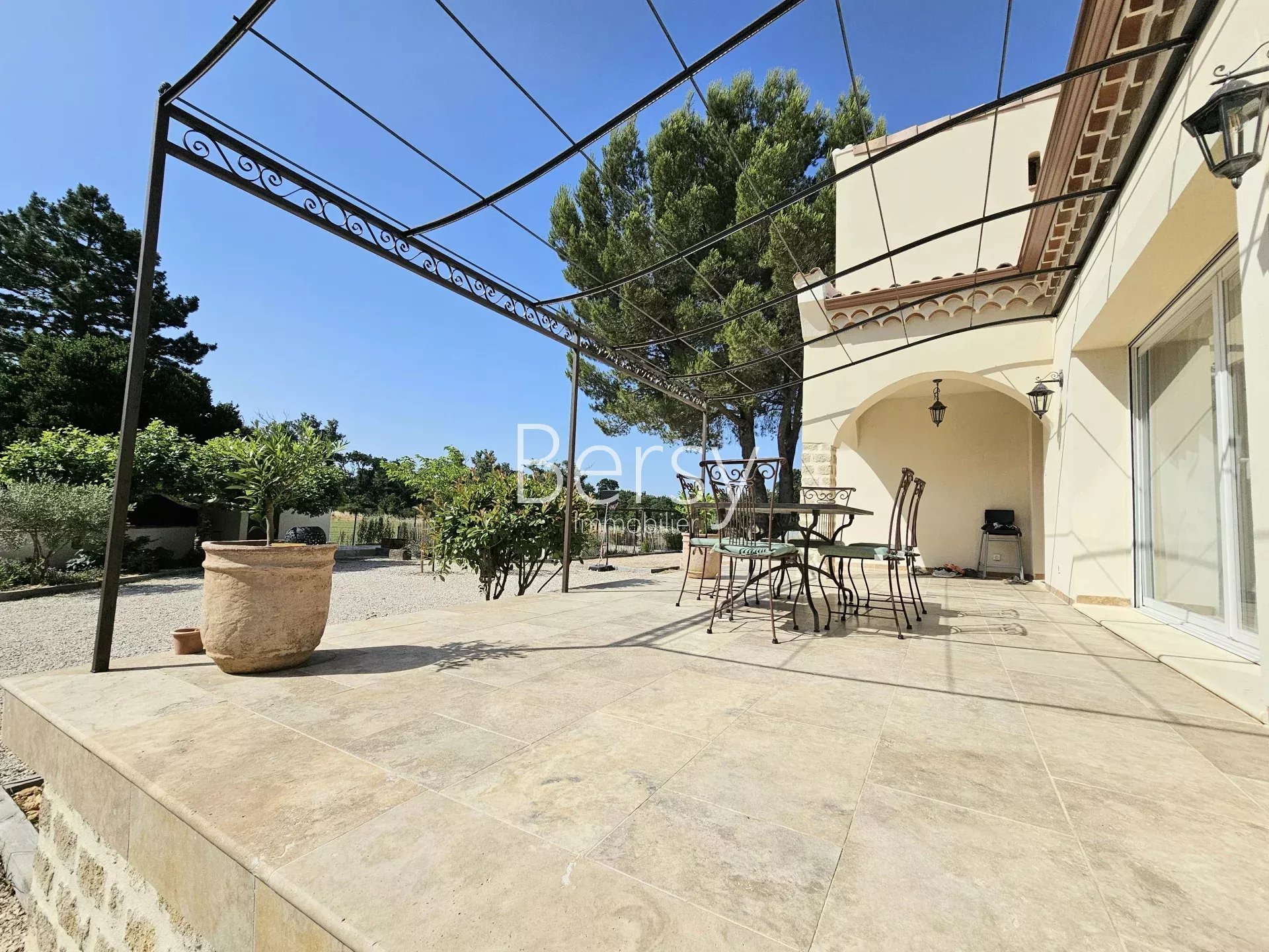 Maison à louer, 129m², Pernes-les-Fontaines