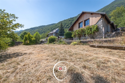 Maison 5 pièces 112 m² · à Cruet · 112 m² · 225 000 €
