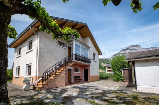 Maison 5 pièces 109 m² · à Saint-Alban-Leysse · 109 m² · 325 000 €