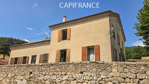 Maison 8 pièces 142 m² · à Gluiras · 142 m² · 203 000 €