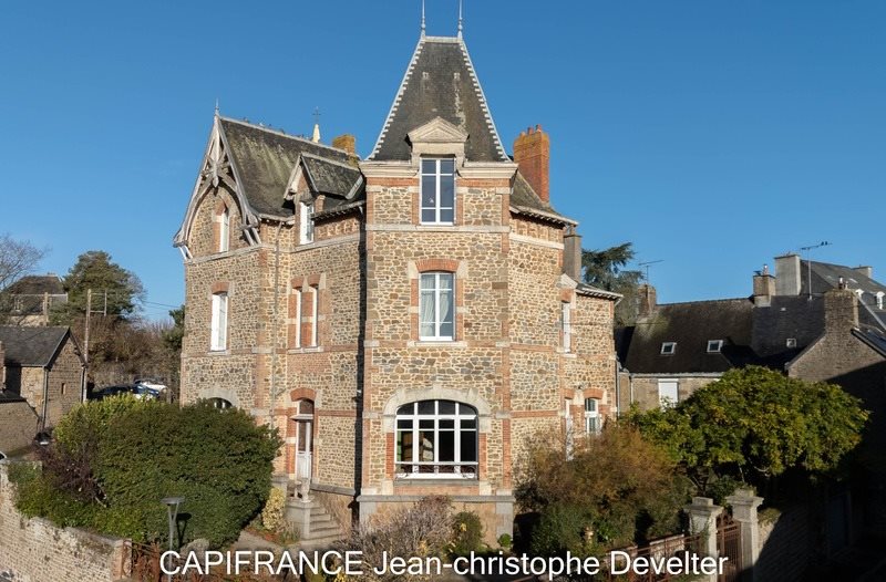Maison à vendre, 235m², Gorron