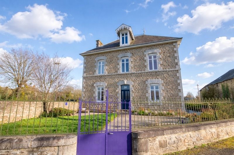 Maison à vendre, 147m², Gorron