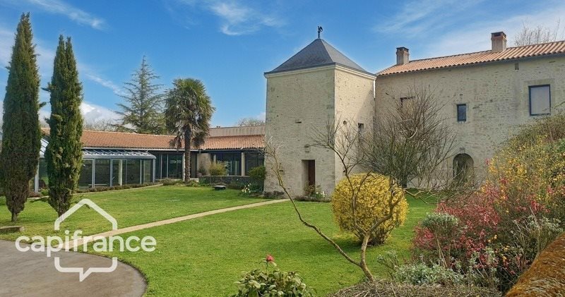 Maison à vendre, 291m², Thouars