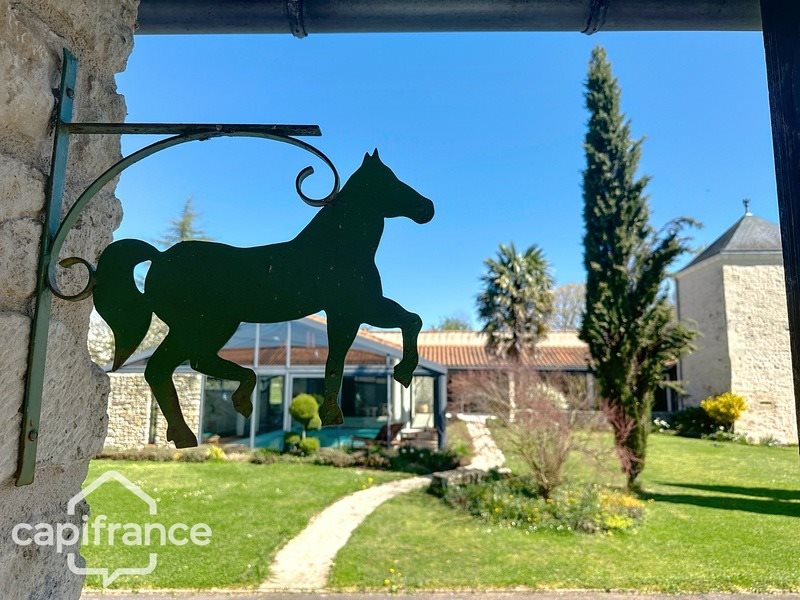 Maison à vendre, 291m², Thouars
