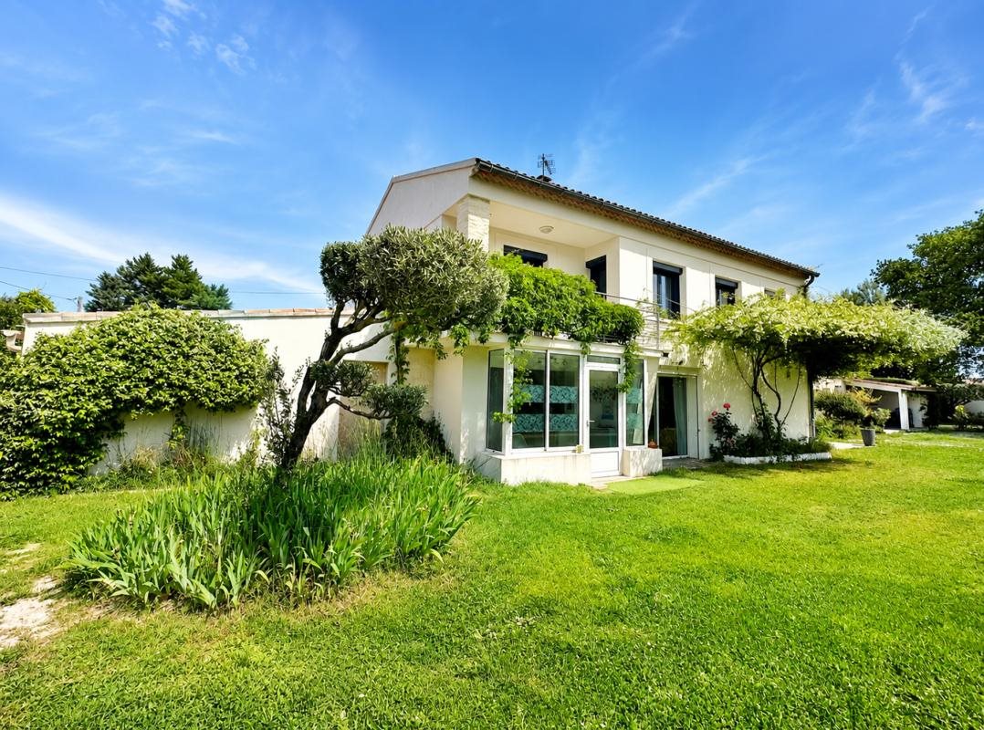 Maison à vendre, 225m², Le Thor