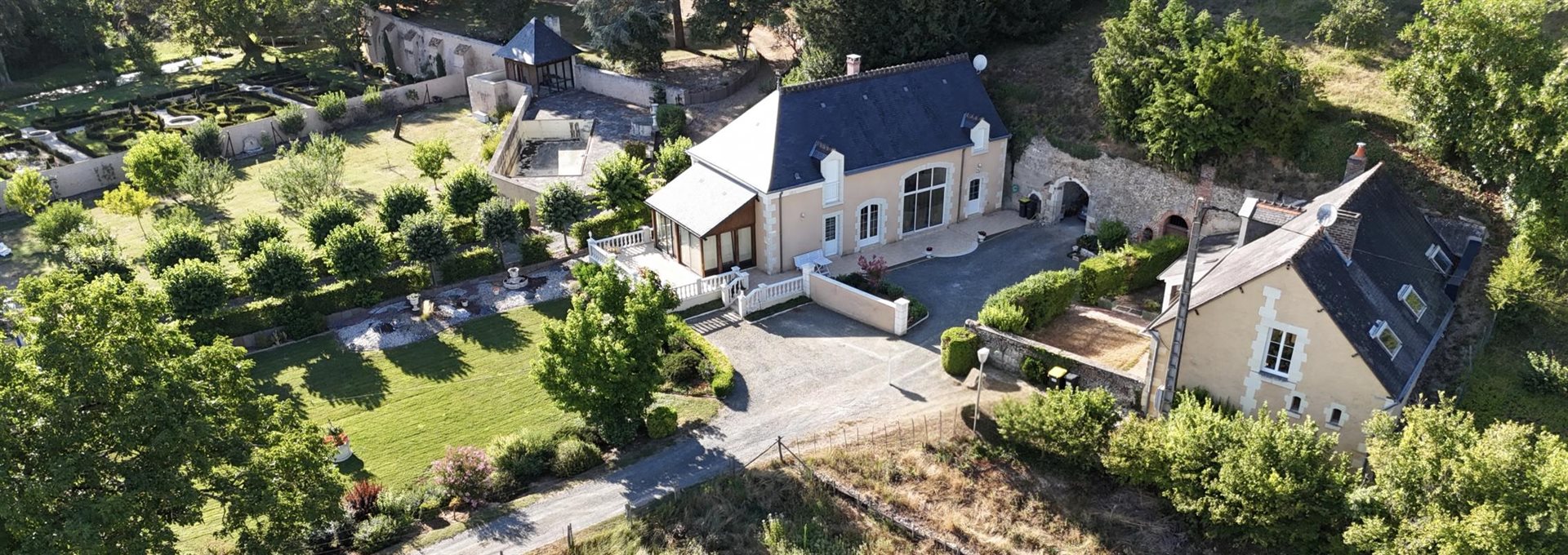 Maison à vendre, 194m², Neuillé-Pont-Pierre