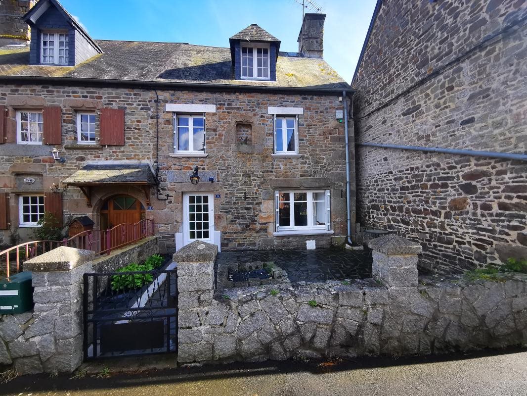 Maison à vendre, 104m², Montsecret