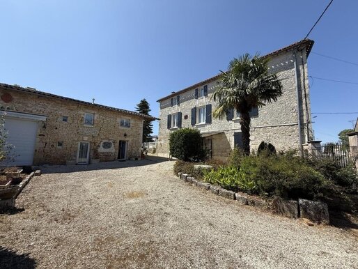Maison 13 pièces 325 m² · à Valence · 325 m² · 318 500 €