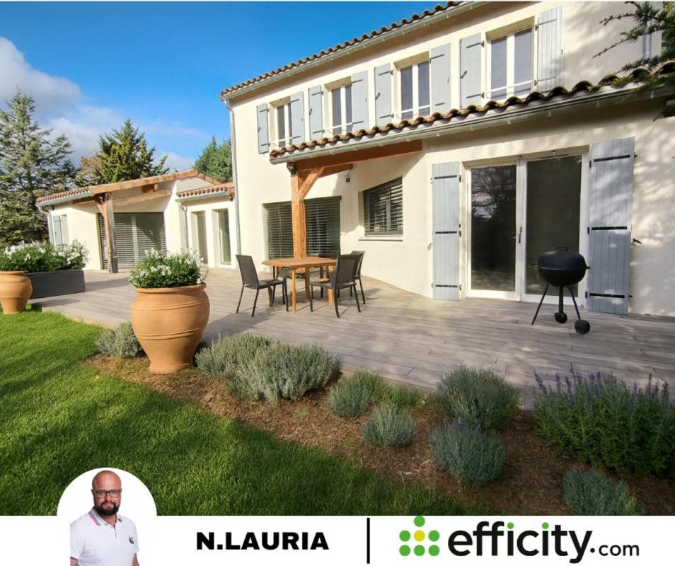 Maison à vendre, 170m², Lourmarin