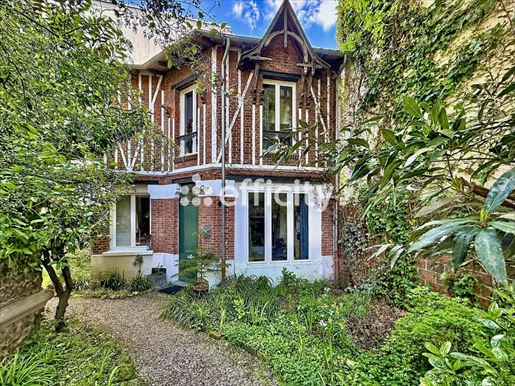 Maison 4 pièces 65 m² · à Issy-les-Moulineaux · 65 m² · 698 000 €