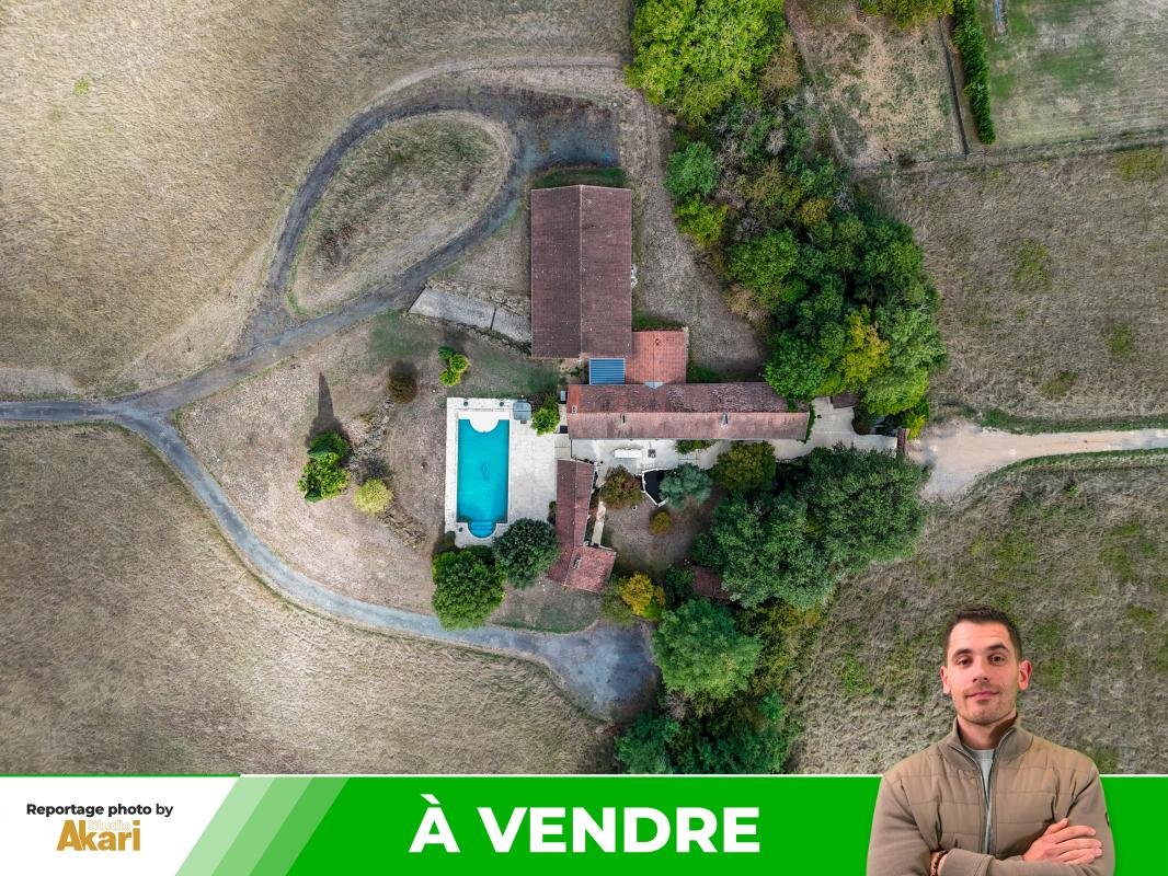 Maison à vendre, 583m², Thuré