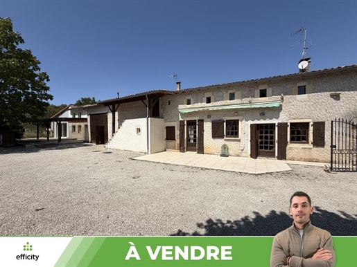 Maison 8 pièces 267 m² · à Chaunay · 267 m² · 159 000 €