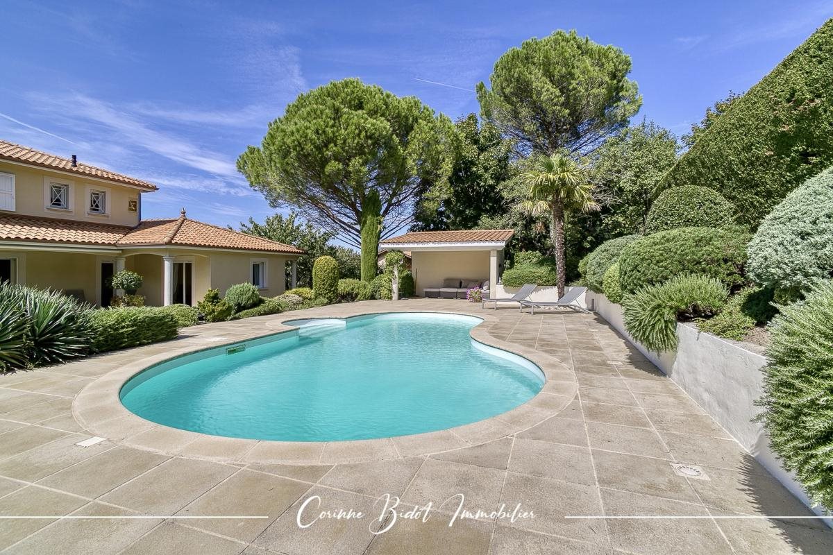 Maison à vendre, 186m², Saint-Pierre-de-Chandieu