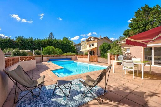 Maison 7 pièces 158 m² · à Condrieu · 158 m² · 595 000 €