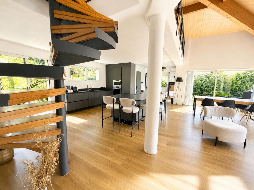 Maison à vendre, 170m², Lacanau