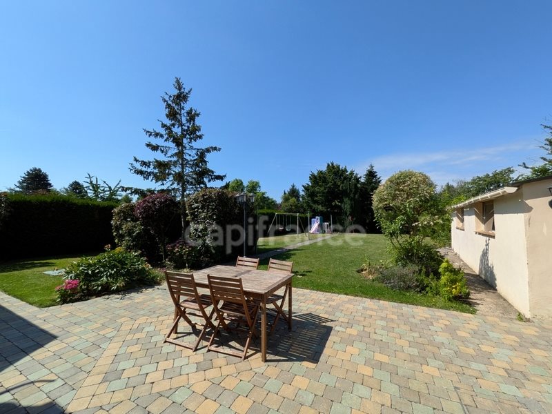 Maison à vendre, 131m², Neuville-en-Ferrain