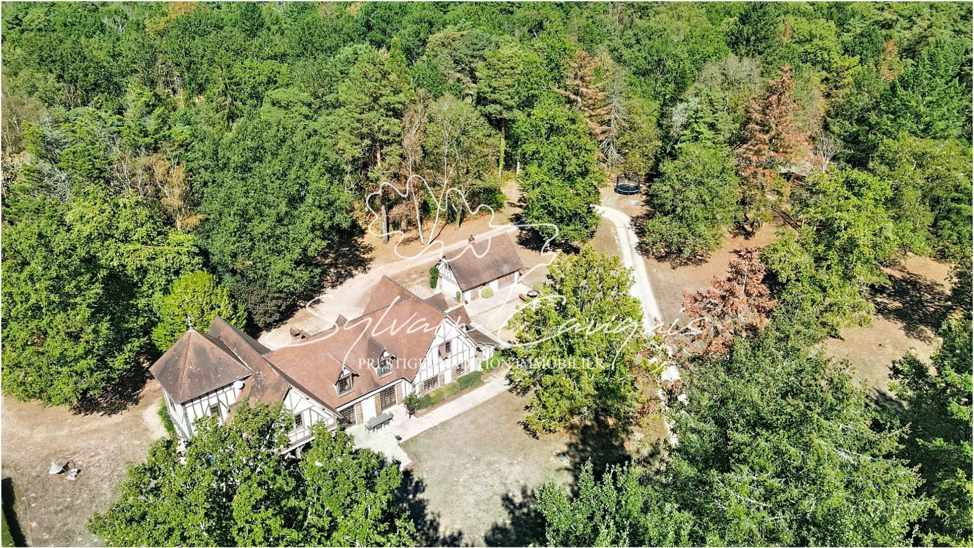 Maison à vendre, 413m², Vannes-sur-Cosson