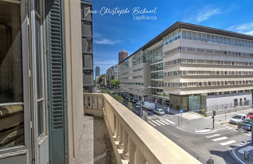 Appartement 3 pièces 97 m² · à Lyon 3ème · 97 m² · 476 000 €
