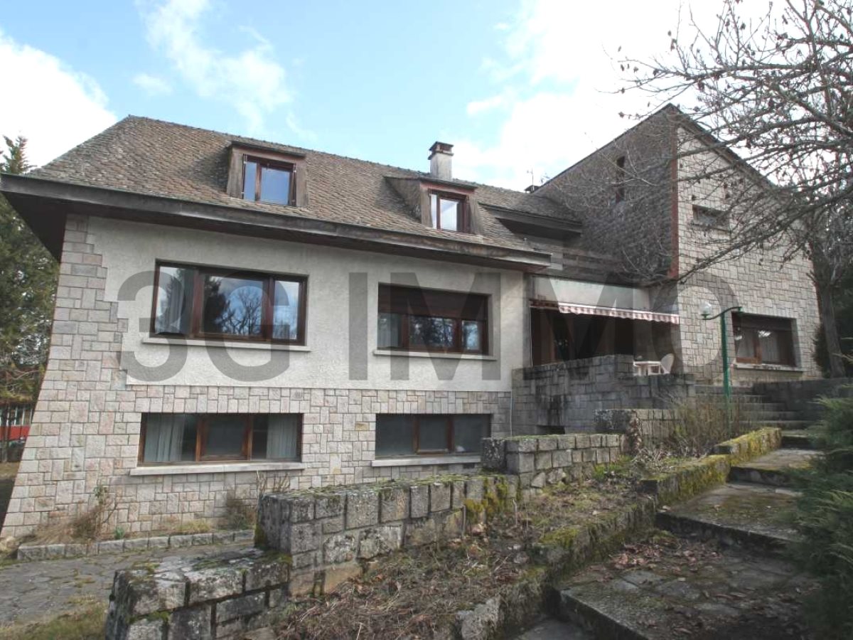 Maison à vendre, 272m², Le Malzieu-Ville