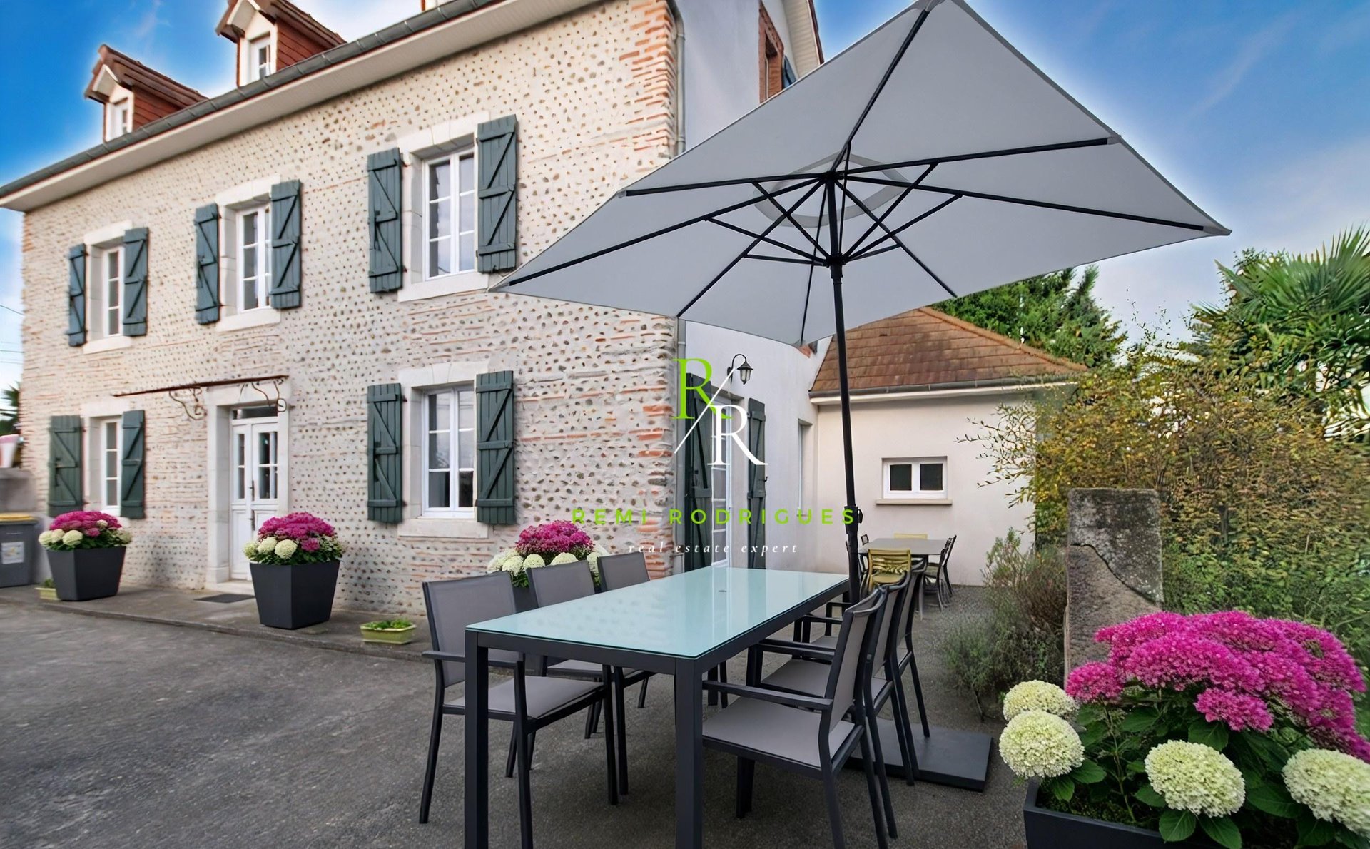Maison à vendre, 219m², Sauvagnon