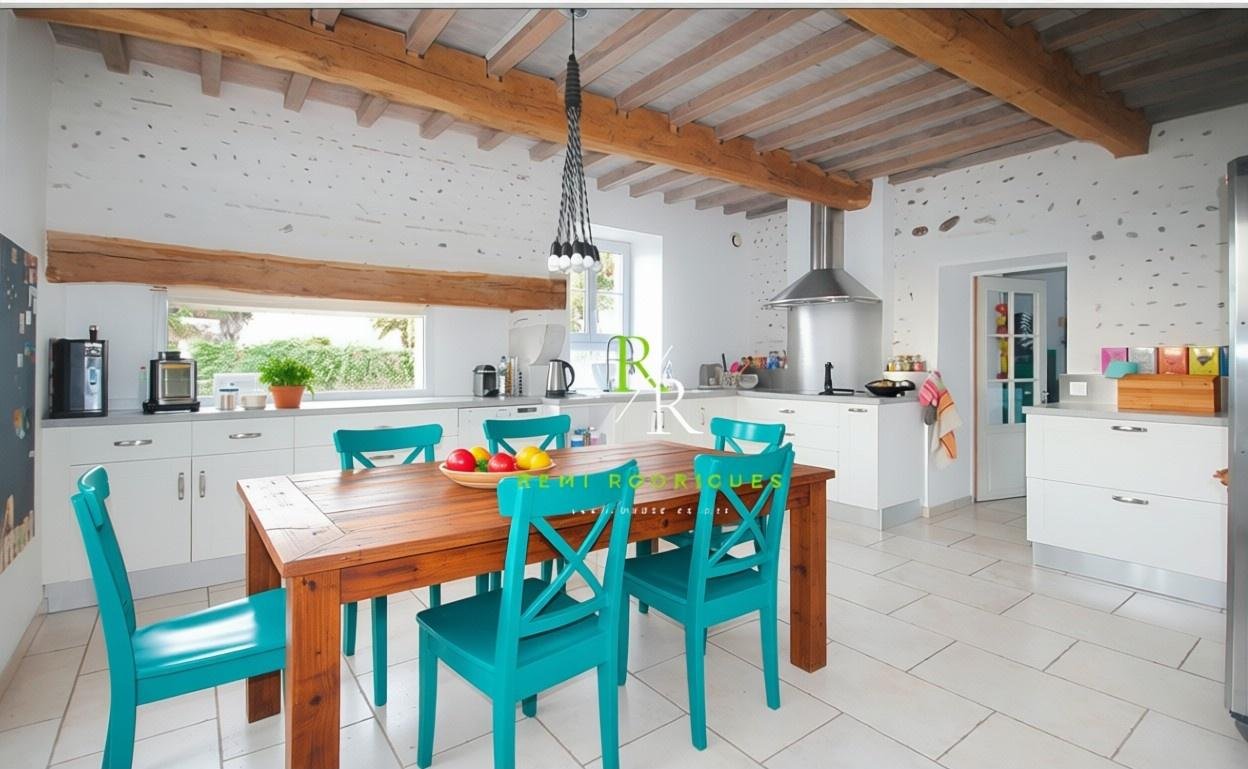 Maison à vendre, 219m², Sauvagnon