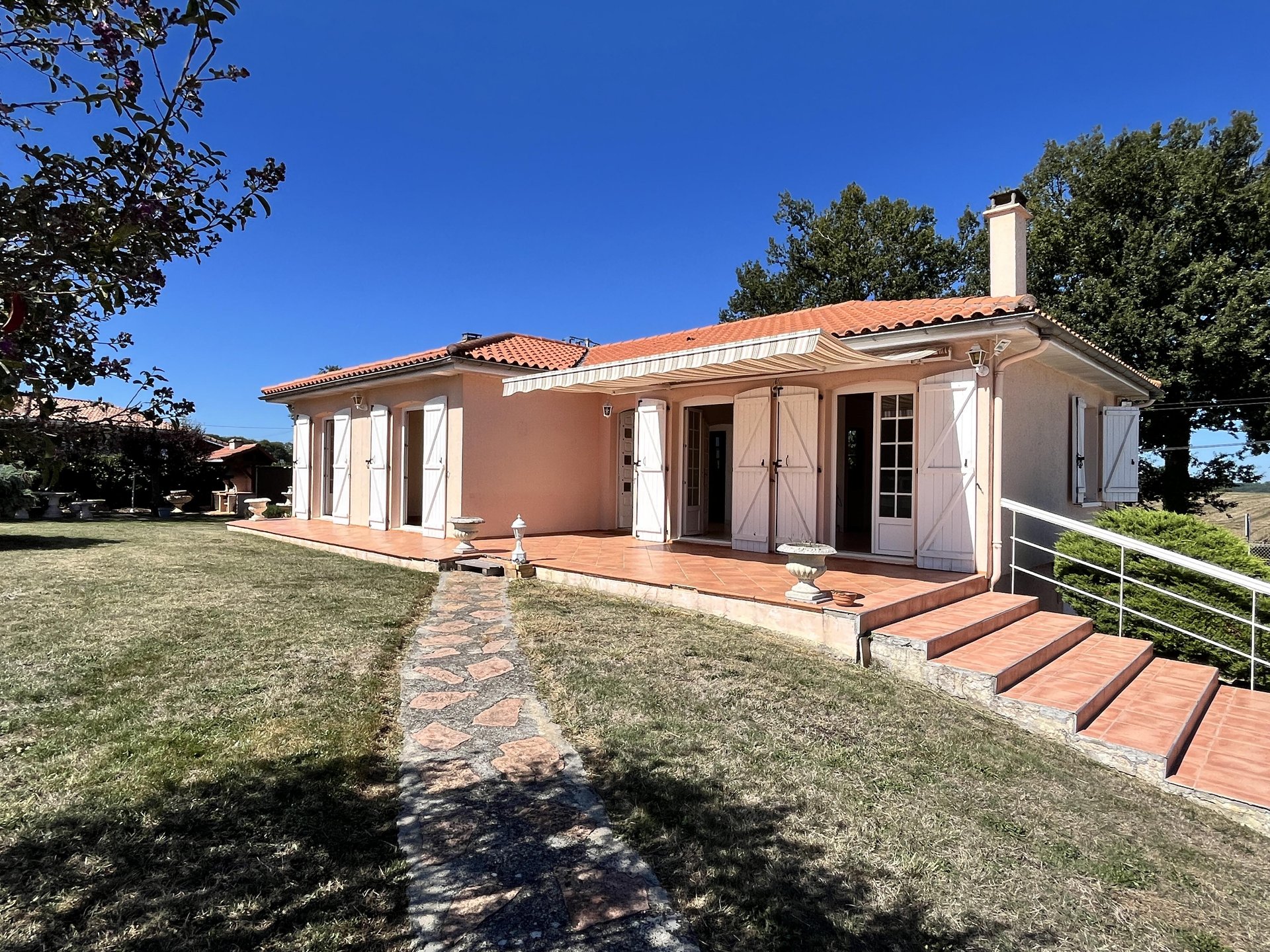 Maison à vendre, 110m², Saux-et-Pomarède
