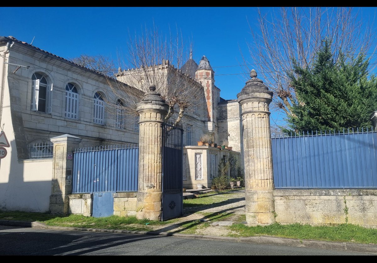 Maison à vendre, 460m², Eysines