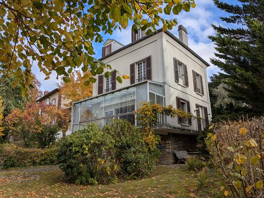 Maison 8 pièces 185 m² · à Montmorency · 185 m² · 599 000 €
