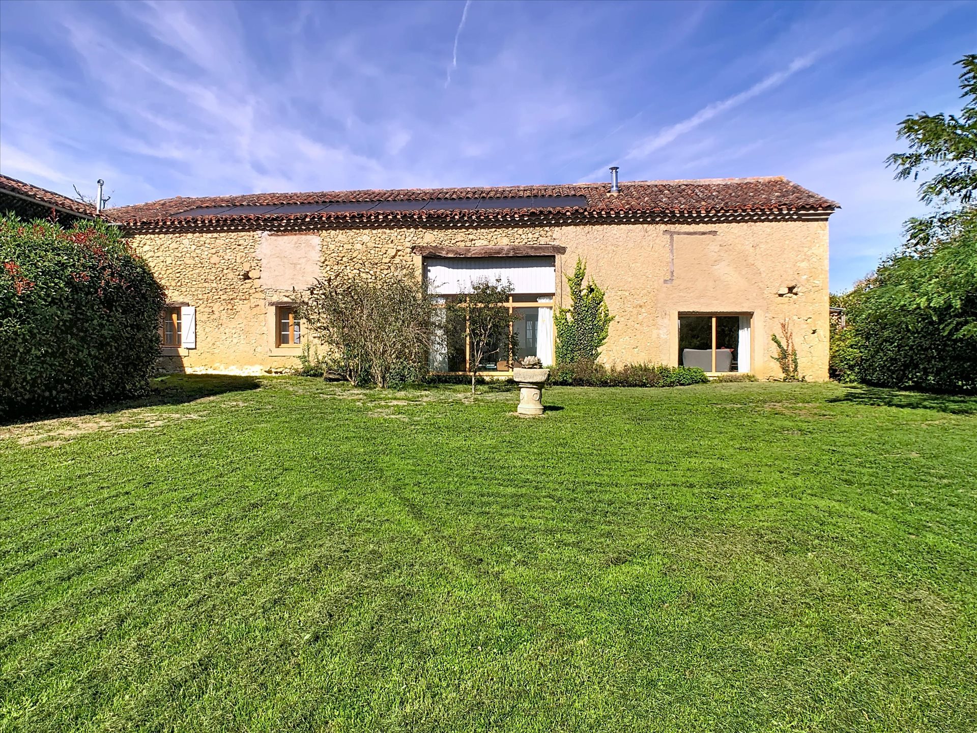 Maison à vendre, 377m², Seissan