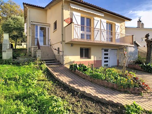 Maison 5 pièces 108 m² · à Mirande · 108 m² · 134 000 €