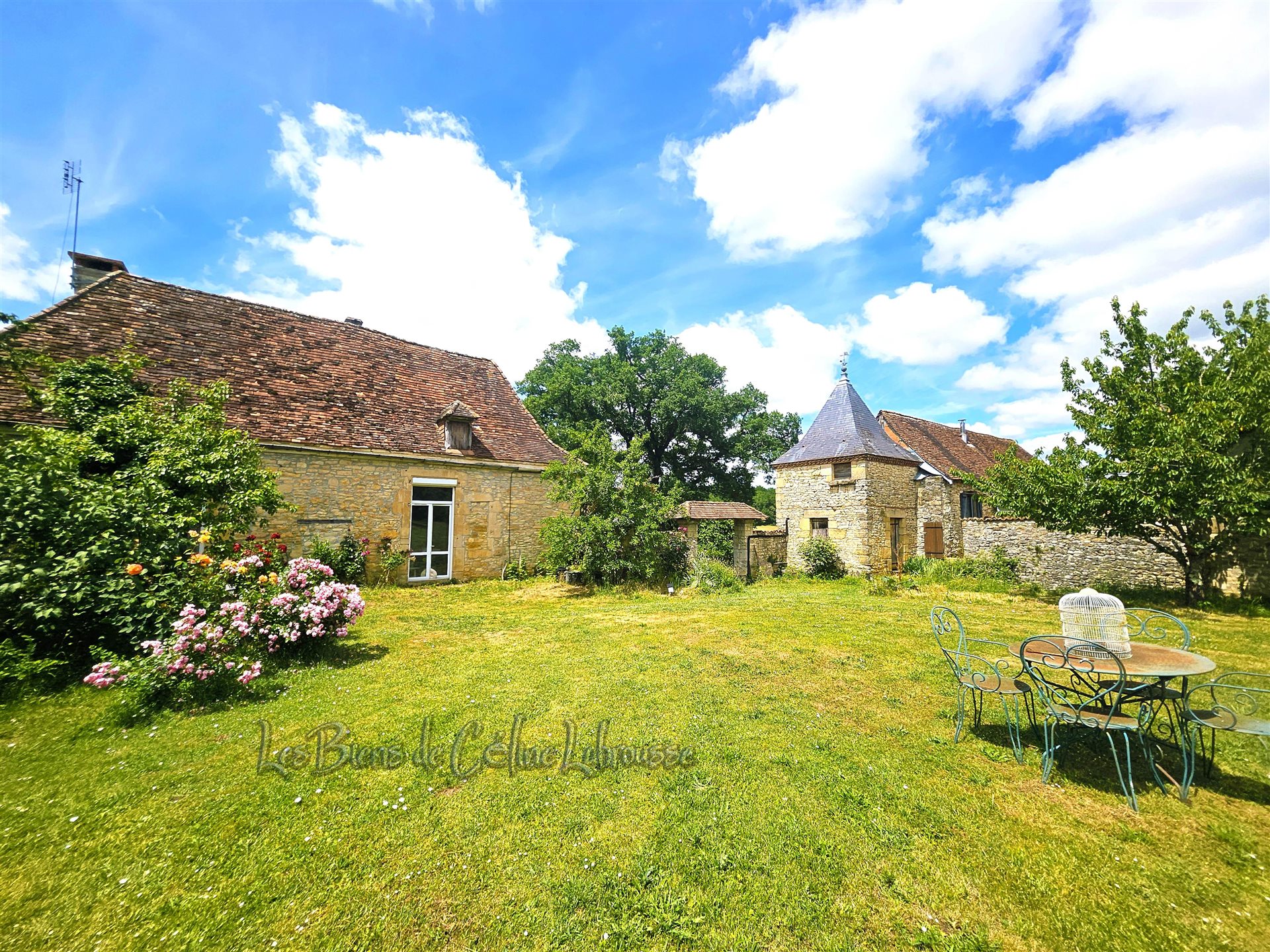 Maison à vendre, 326m², Excideuil