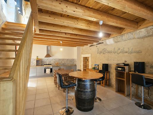 Maison 4 pièces 113 m² · à Agonac · 113 m² · 149 800 €