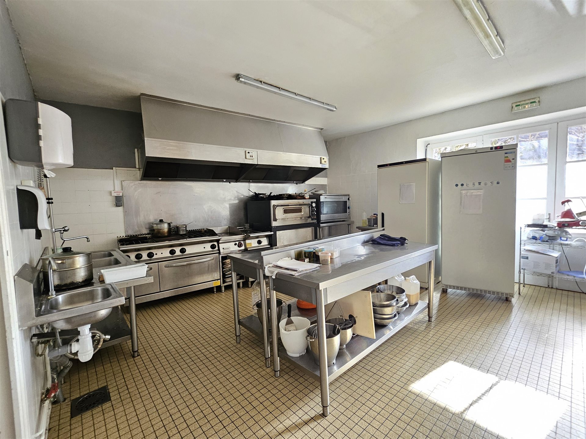 Maison à vendre, 266m², Saint-Jory-de-Chalais