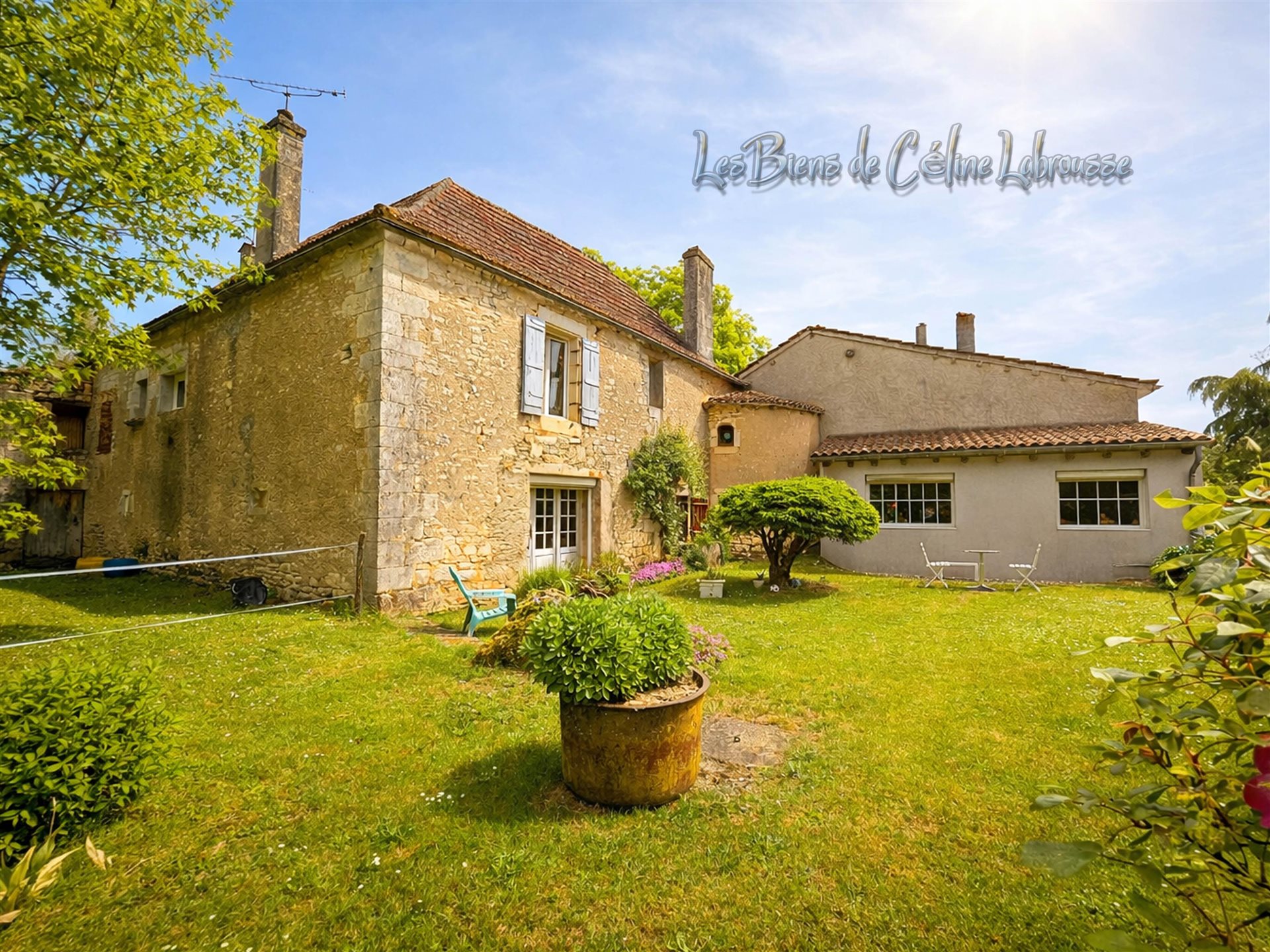 Maison à vendre, 230m², Sorges et Ligueux en Périgord