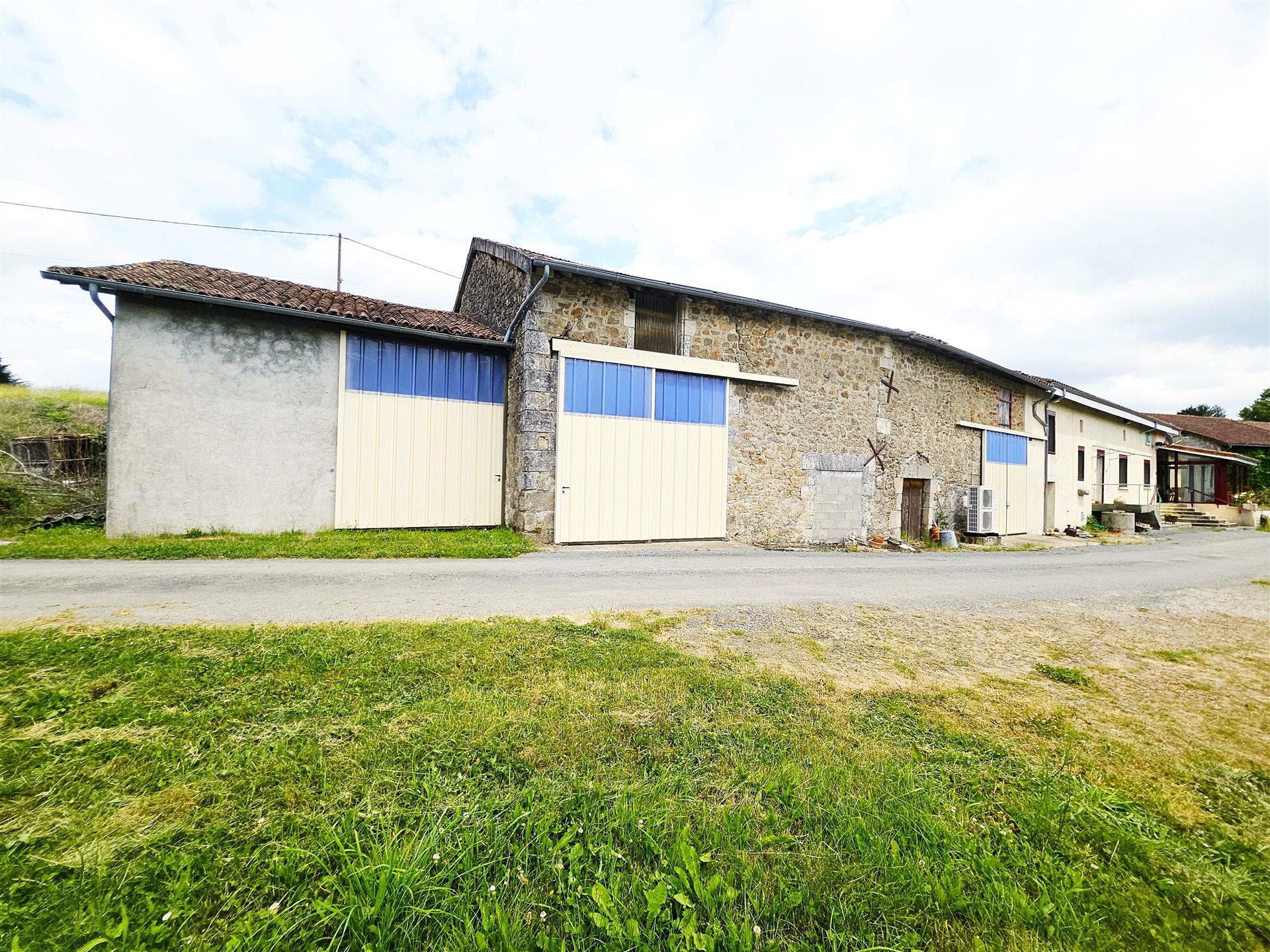 Maison à vendre, 200m², Saint-Saud-Lacoussière