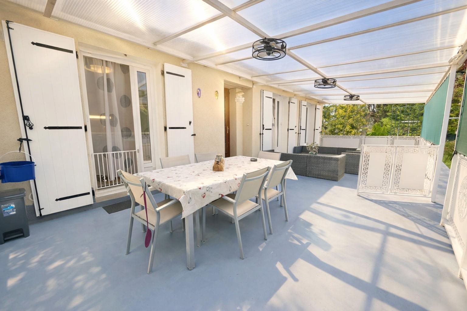 Maison à vendre, 125m², Thiviers