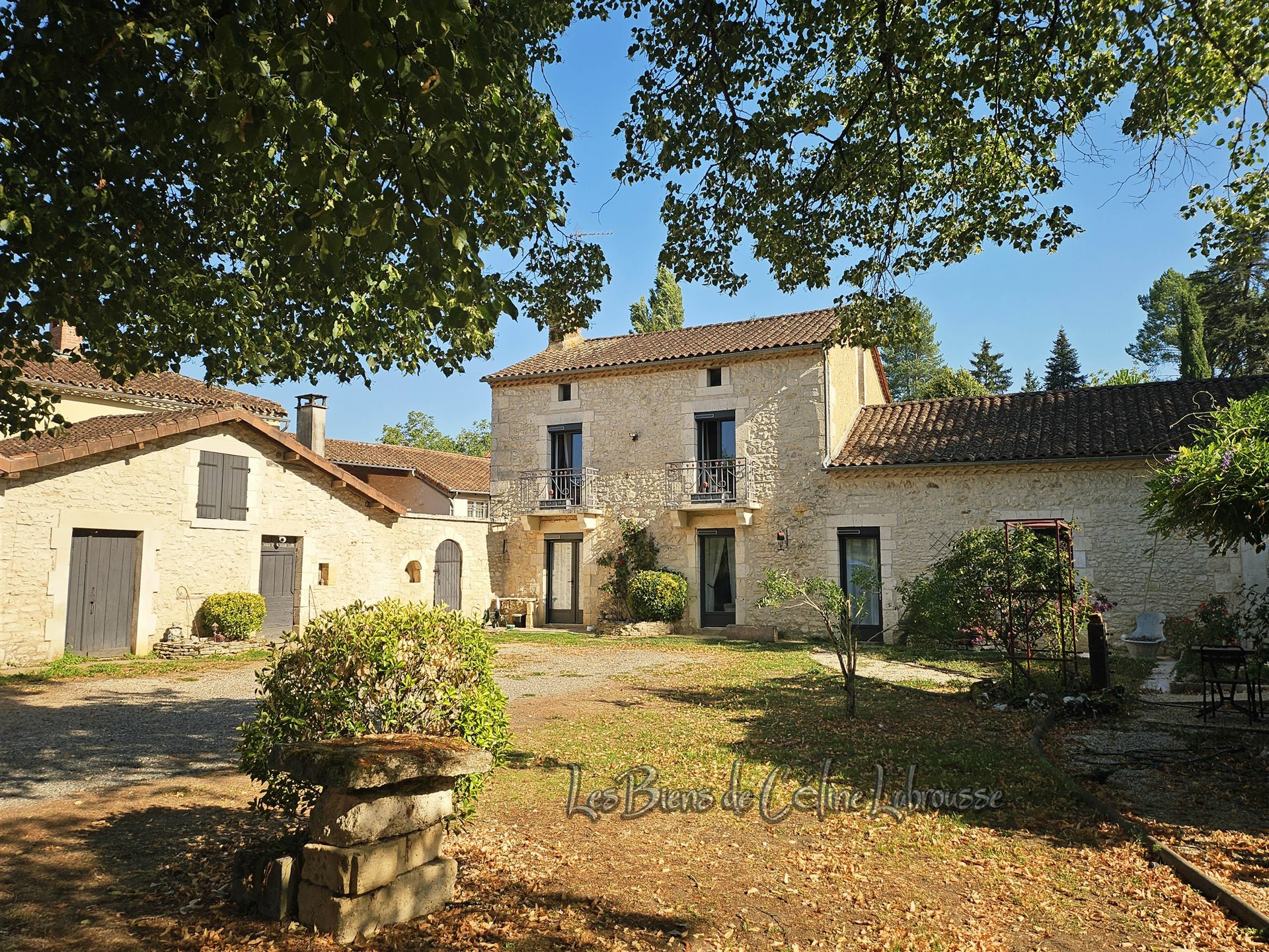 Maison à vendre, 155m², Sorges et Ligueux en Périgord