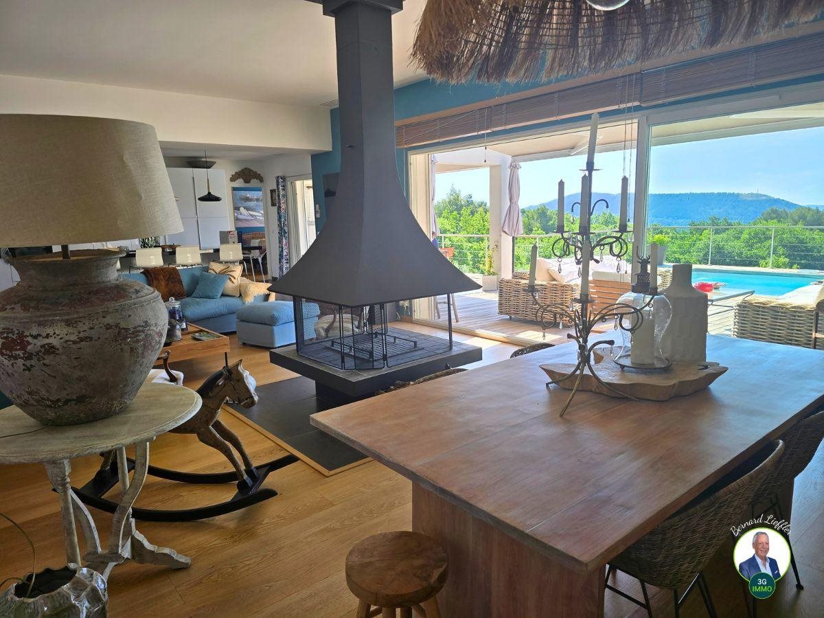 Maison à vendre, 158m², Bargemon