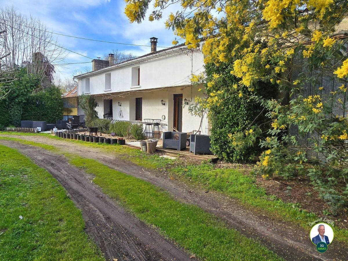 Maison à vendre, 140m², Ménesplet