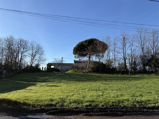 Terrain constructible · à Calmont · 50 000 €