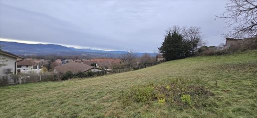 Terrain constructible · à Valserhône · 299 000 €