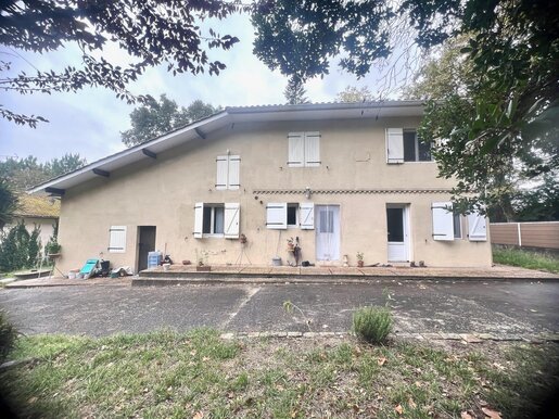 Maison 7 pièces 337 m² · à Saint-Paul-lès-Dax · 337 m² · 472 500 €