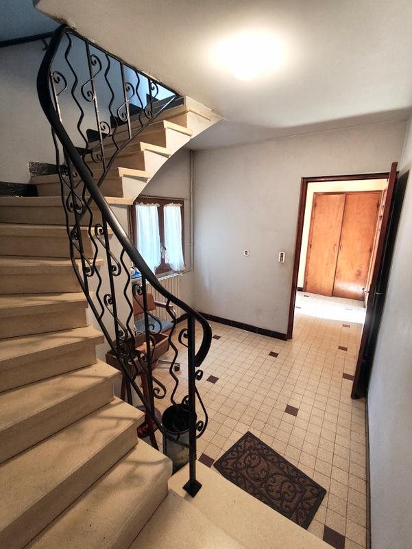 Maison à vendre, 180m², Lacaune