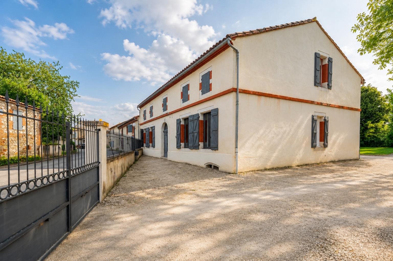 Maison à vendre, 184m², Pommevic
