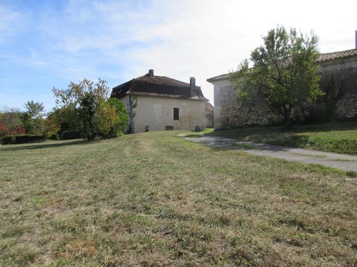 Maison 4 pièces 150 m² · à Brantôme en Périgord · 150 m² · 137 000 €