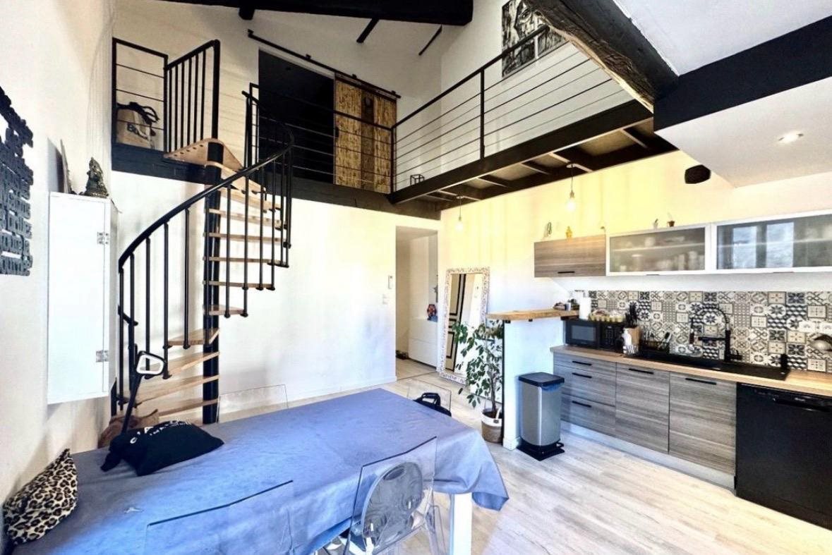 Maison à vendre, 174m², Corneilhan
