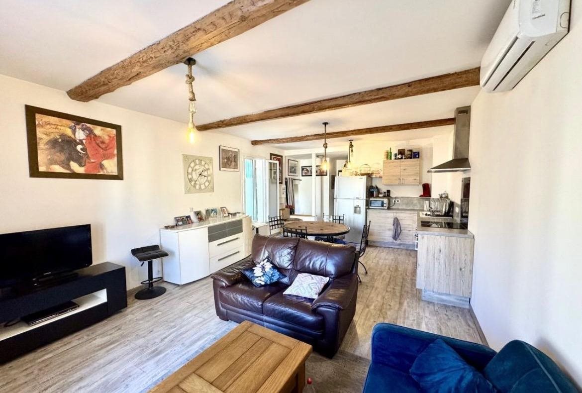 Maison à vendre, 174m², Corneilhan