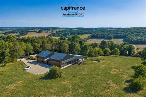 10 pièces 500 m² · à Villeréal · 500 m² · 1 690 000 €
